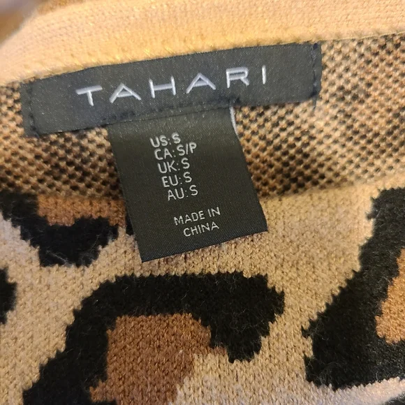 🐆TAHARI Leopard Print Pullover Sweater Size Small - Picture 5 of 5